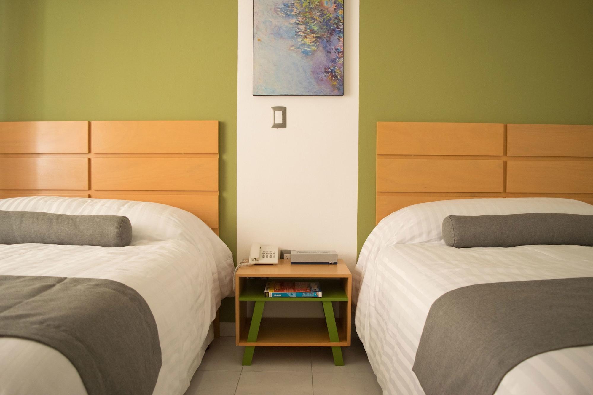 Hotel Mexico Inn Express Σαλαμάνκα Εξωτερικό φωτογραφία