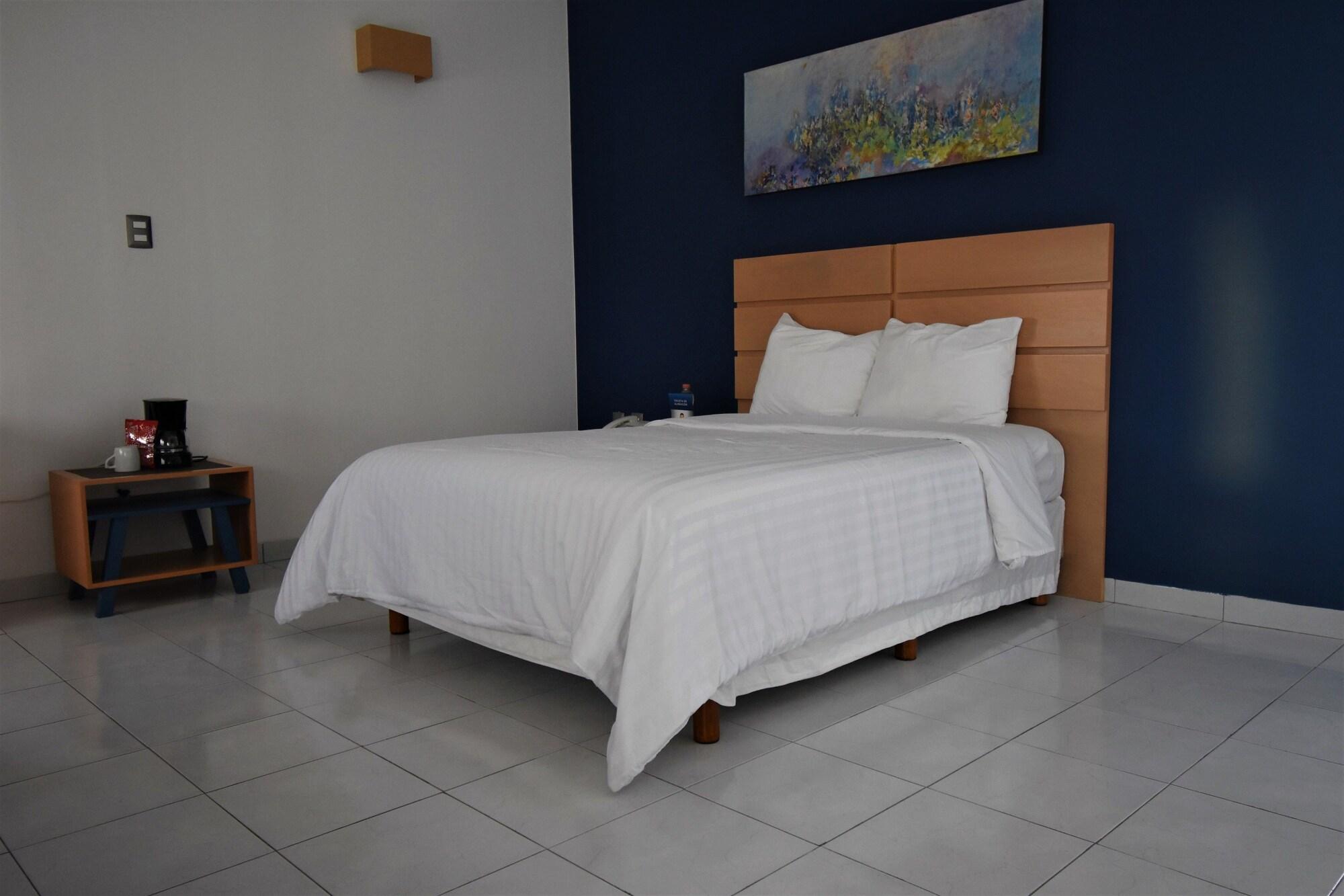 Hotel Mexico Inn Express Σαλαμάνκα Εξωτερικό φωτογραφία