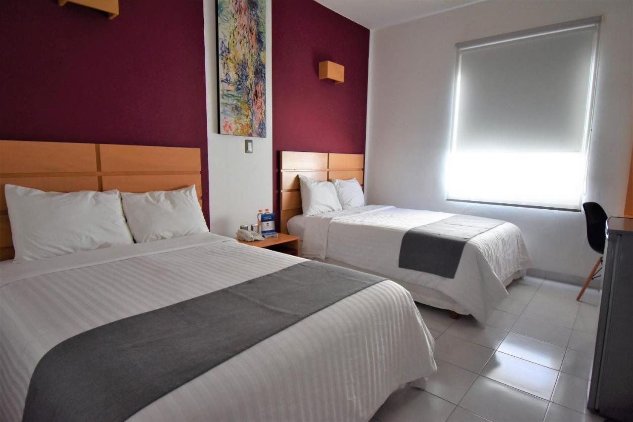 Hotel Mexico Inn Express Σαλαμάνκα Εξωτερικό φωτογραφία