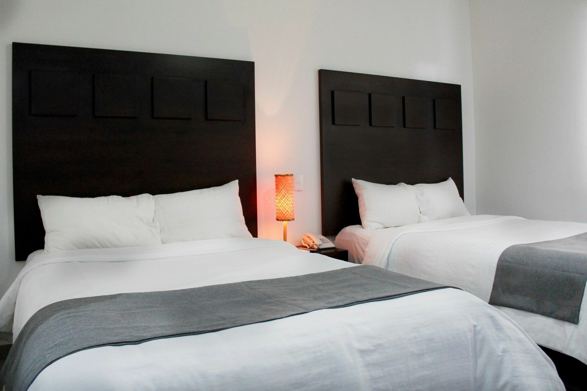 Hotel Mexico Inn Express Σαλαμάνκα Εξωτερικό φωτογραφία